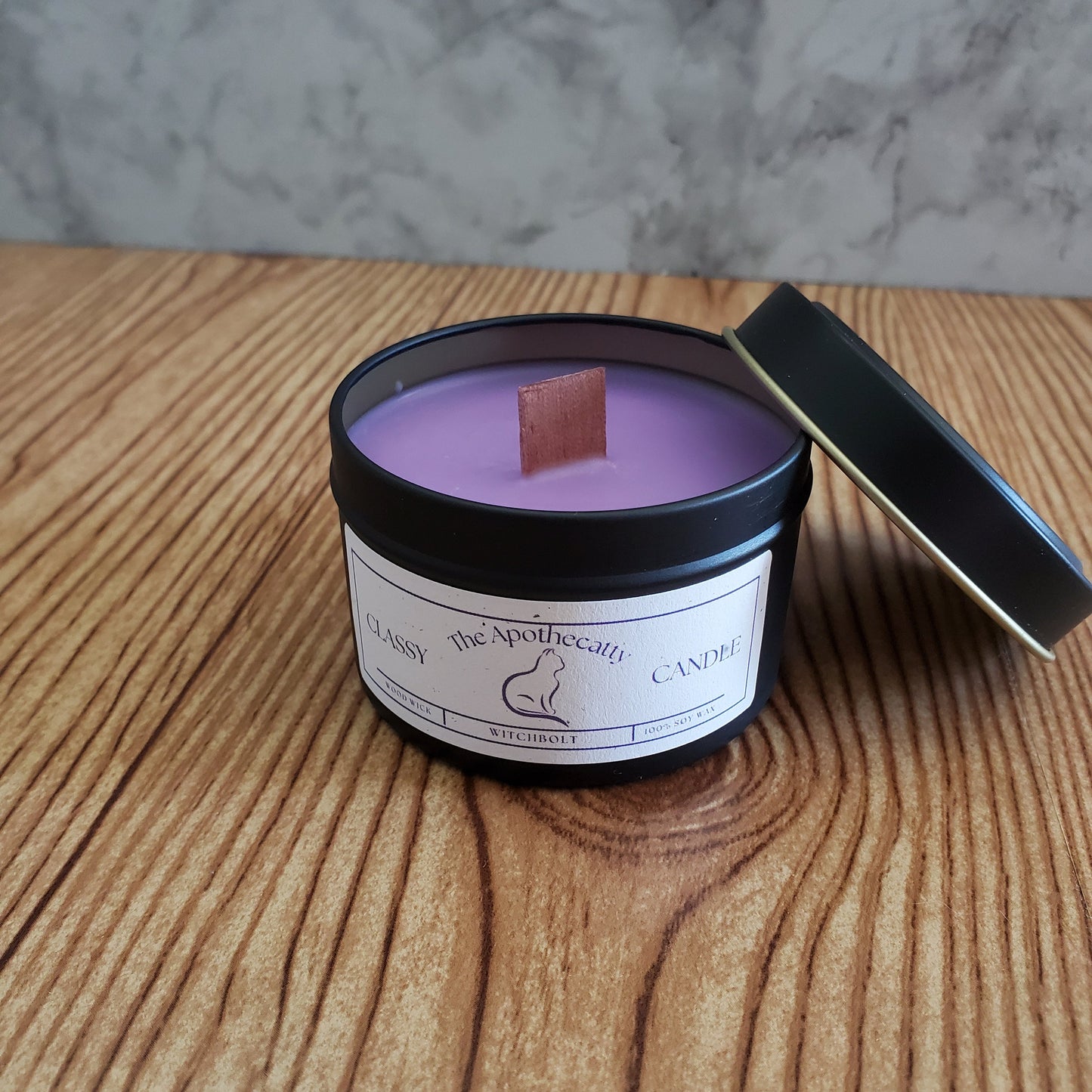 Class-y Soy Wax Candle (Wood Wick)